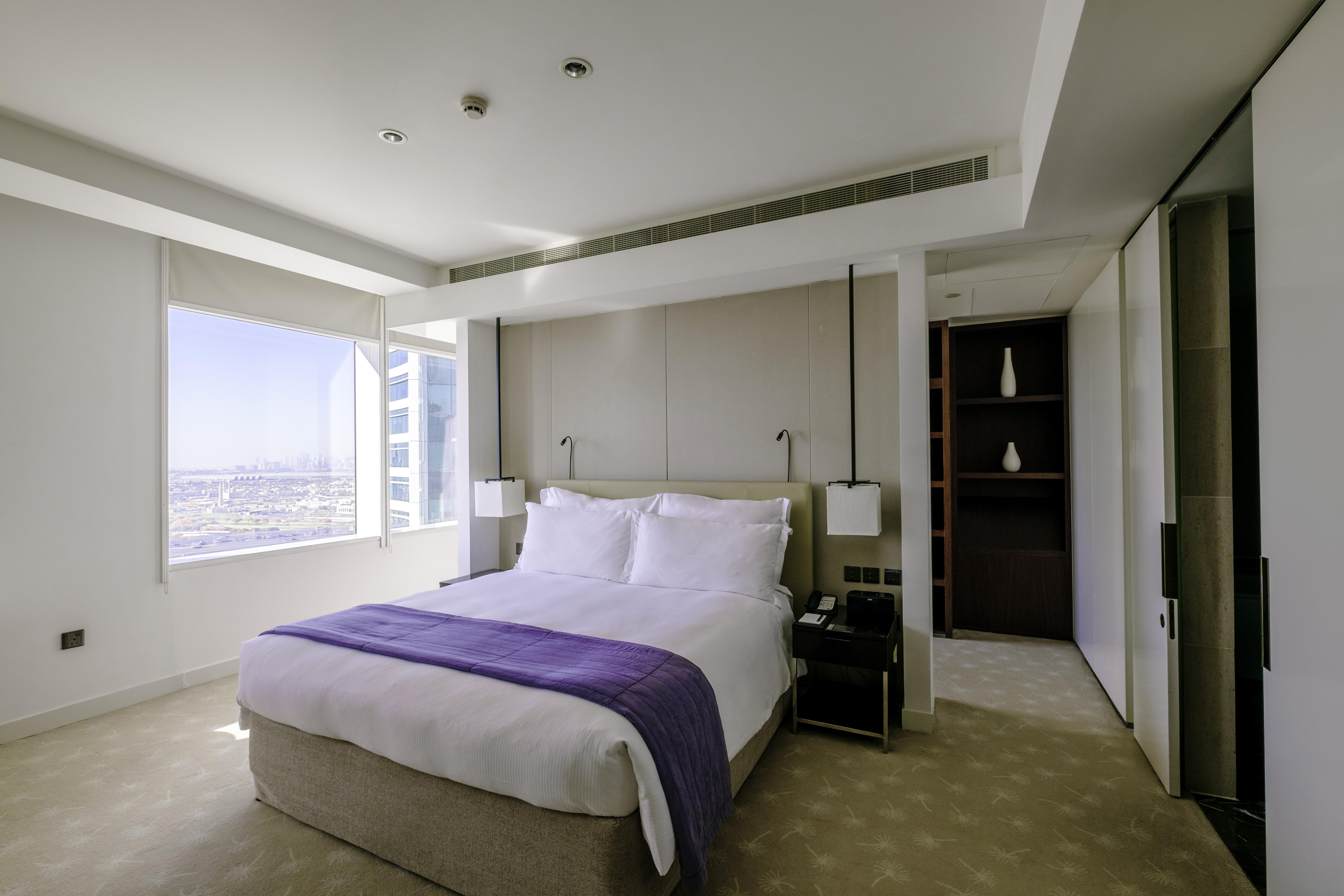Intercontinental Dubai Festival City By Ihg Exteriör bild A bedroom at the InterContinental London The O2