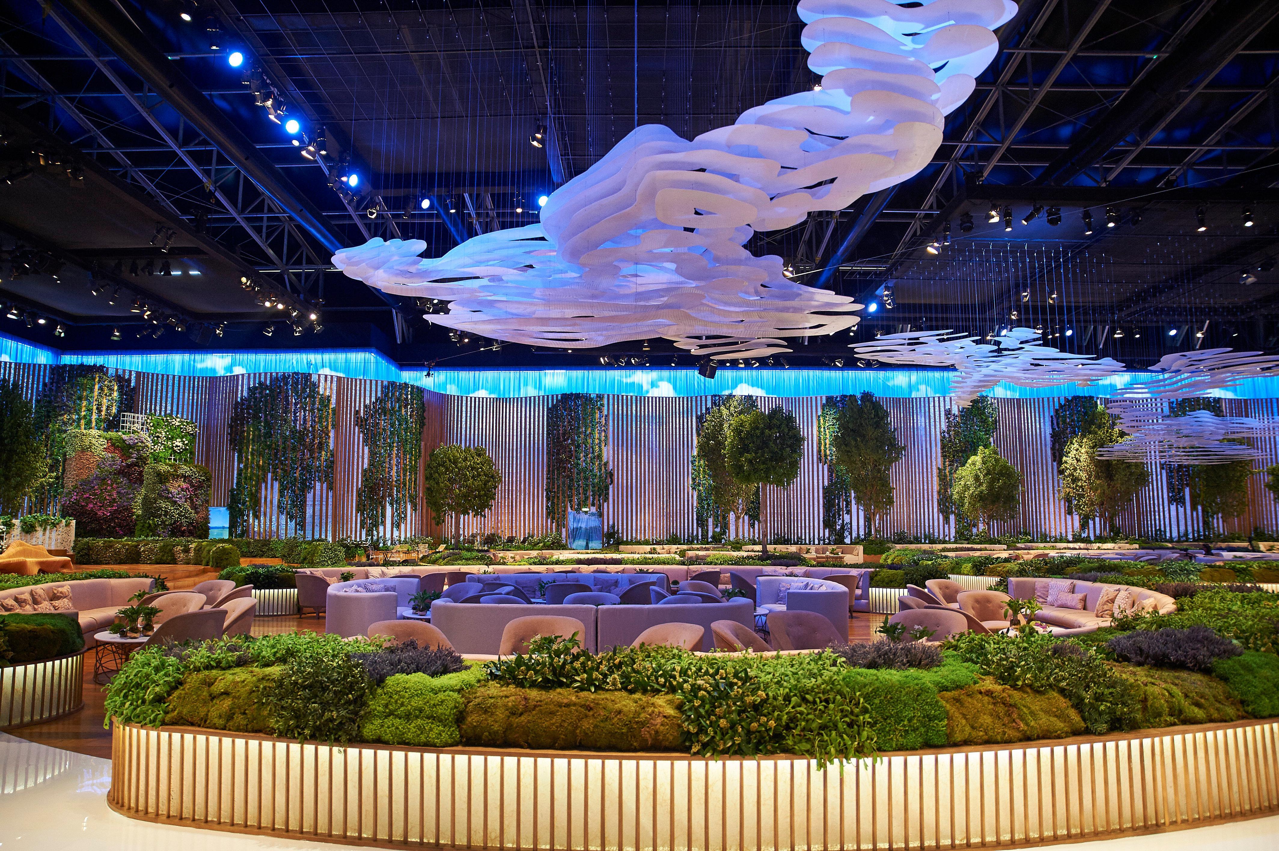 Intercontinental Dubai Festival City By Ihg Exteriör bild The Cloud 9 lounge at Suvarnabhumi Airport