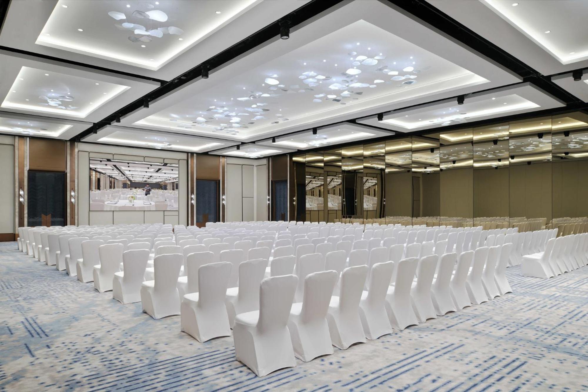 Intercontinental Dubai Festival City By Ihg Exteriör bild The Grand Ballroom